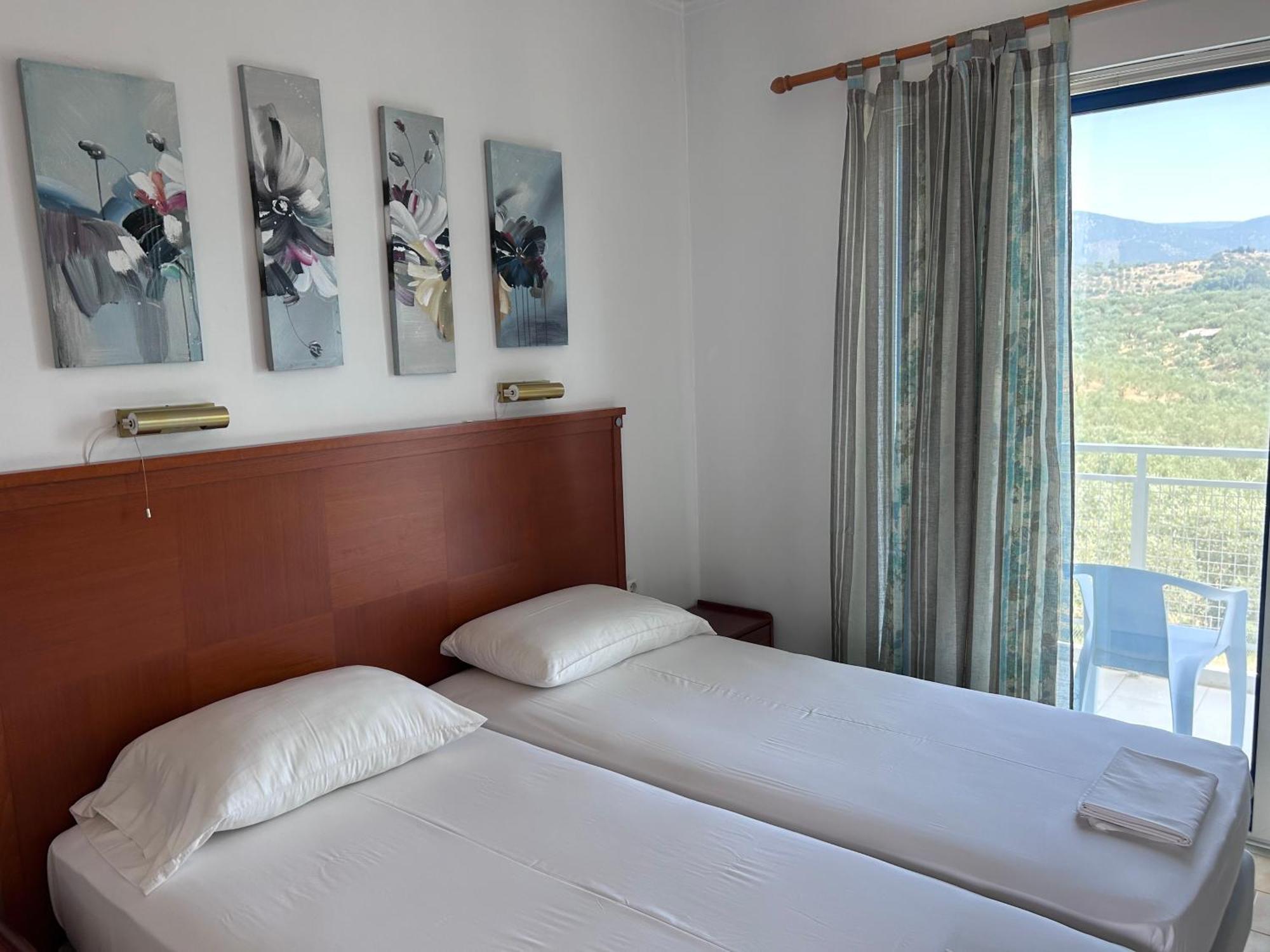 Bay Holiday Hotel & Spa Karavómilos Eksteriør bilde