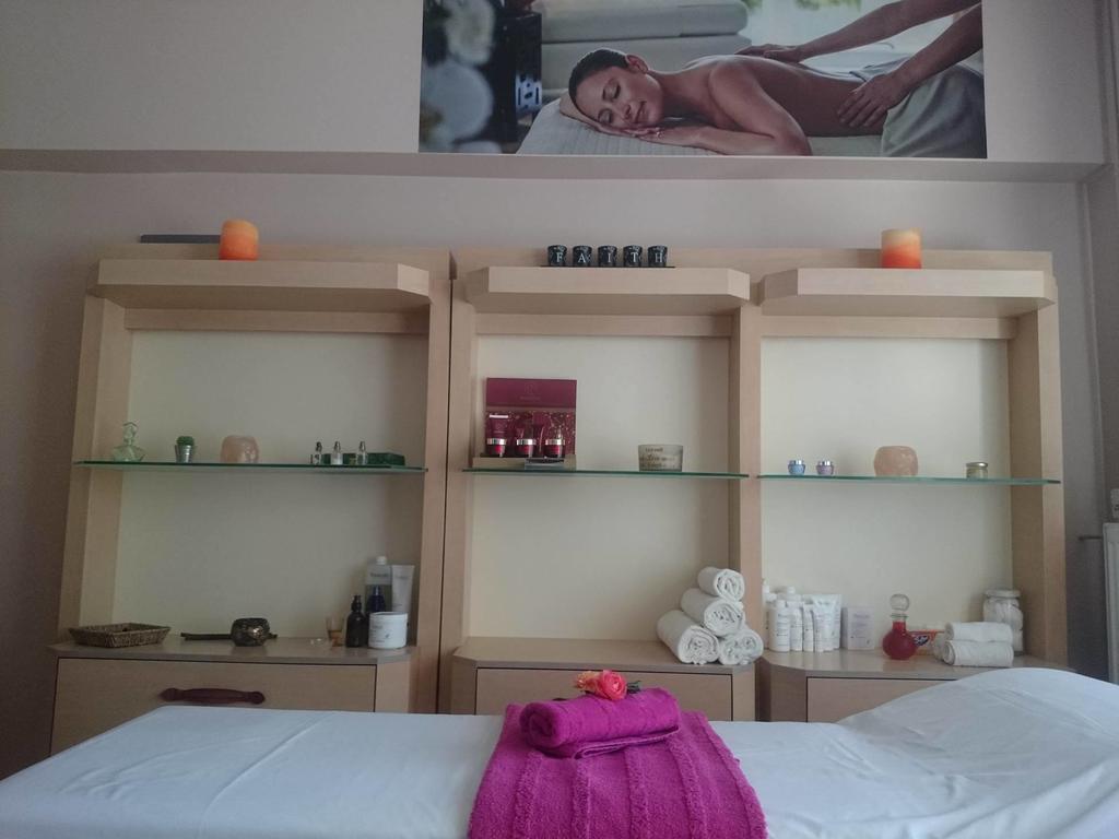Bay Holiday Hotel & Spa Karavómilos Eksteriør bilde