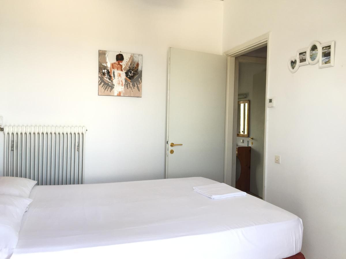 Bay Holiday Hotel & Spa Karavómilos Eksteriør bilde